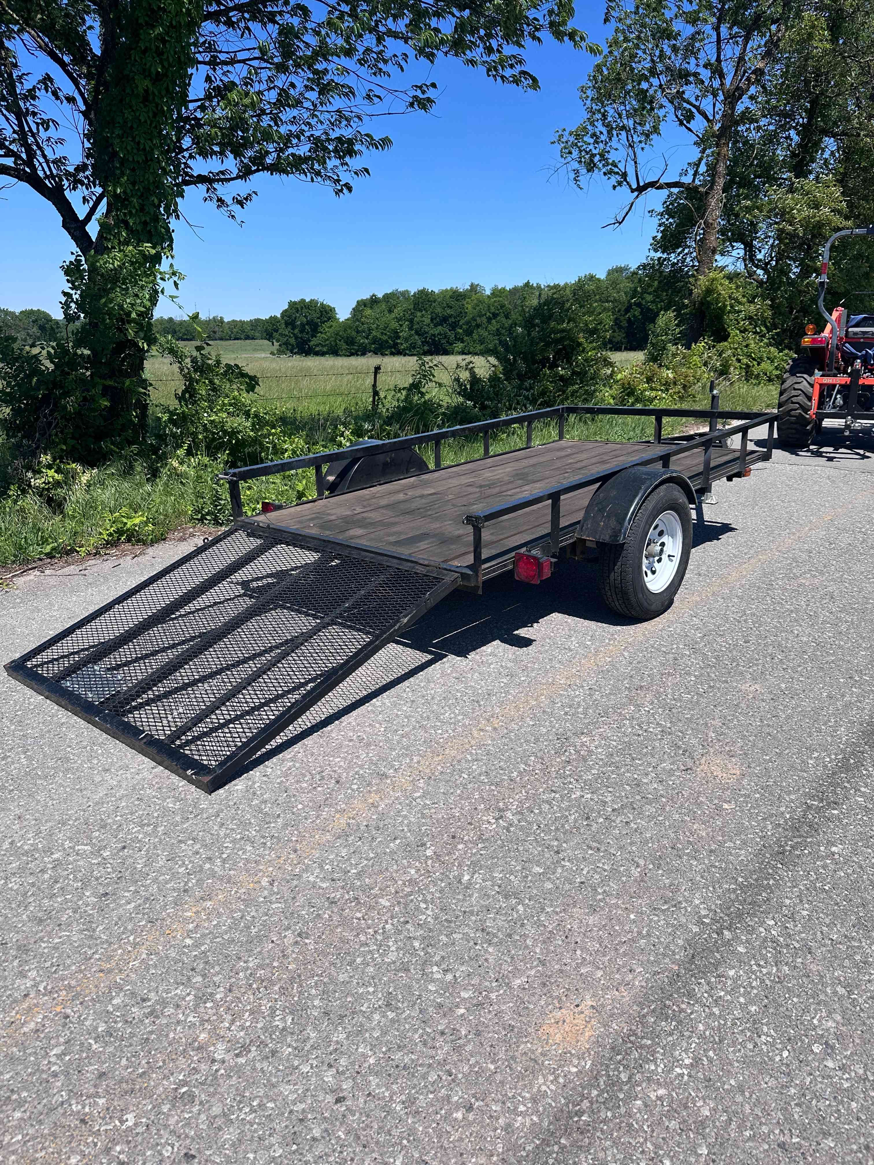 5' x 10' Utility Trailer w/ramp thumbnail 3