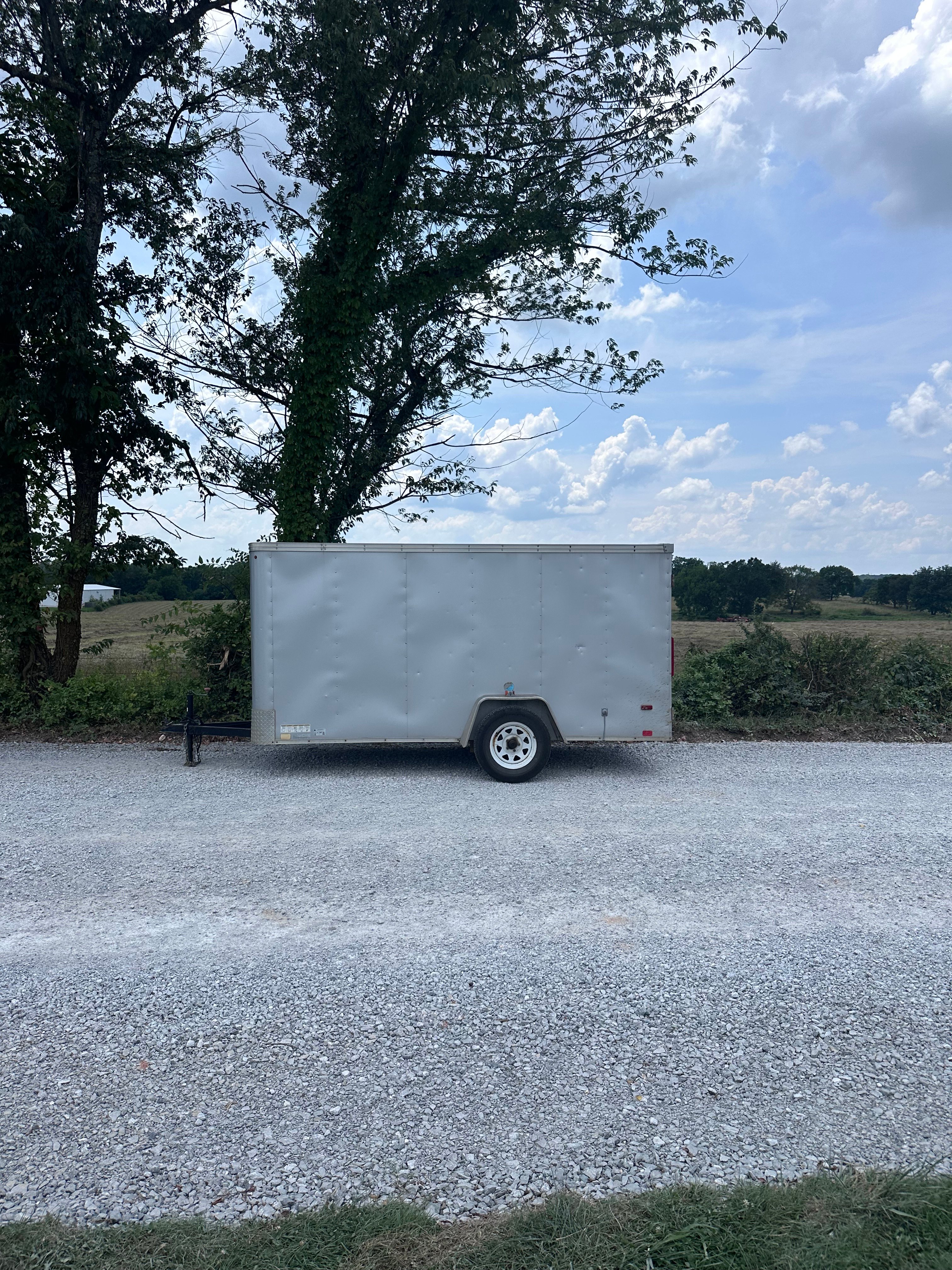 6 x 12 Enclosed Trailer thumbnail 5